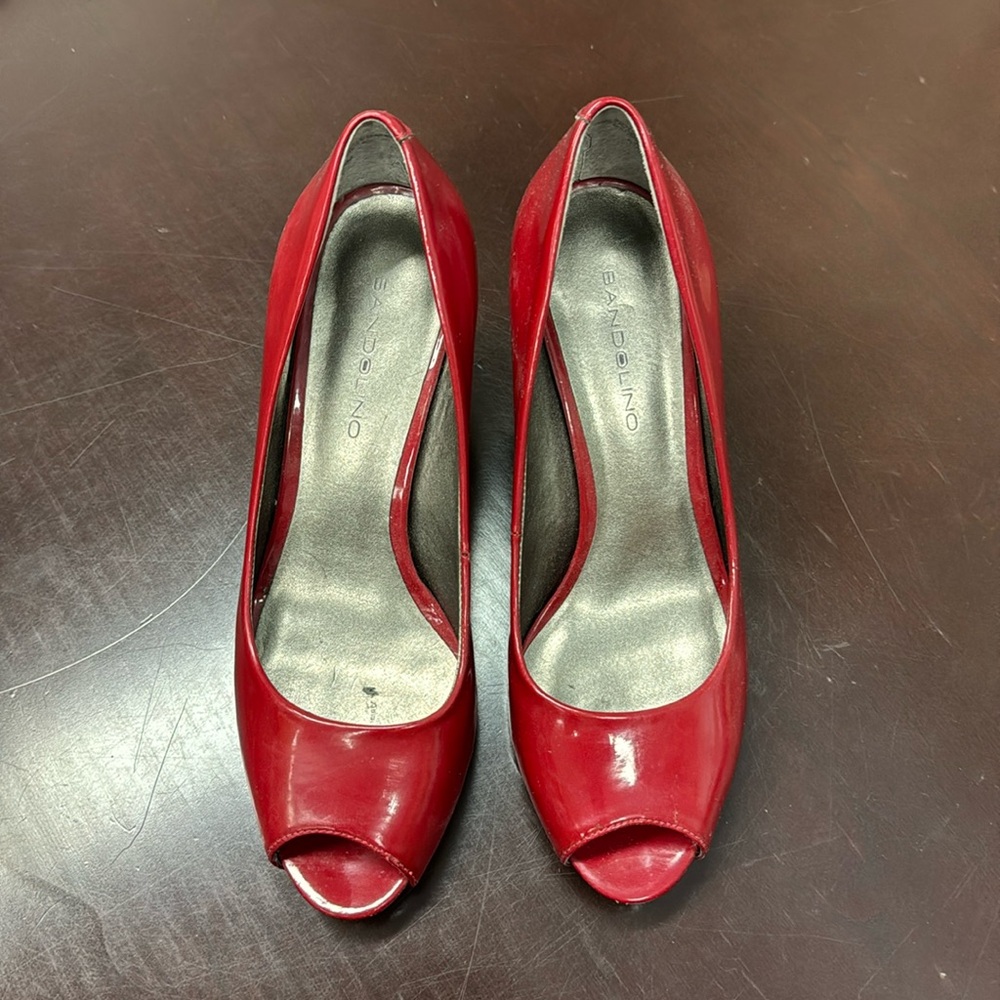 Red Patent Leather Bandolino Pumps